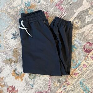Vuori Women’s Weekend Jogger